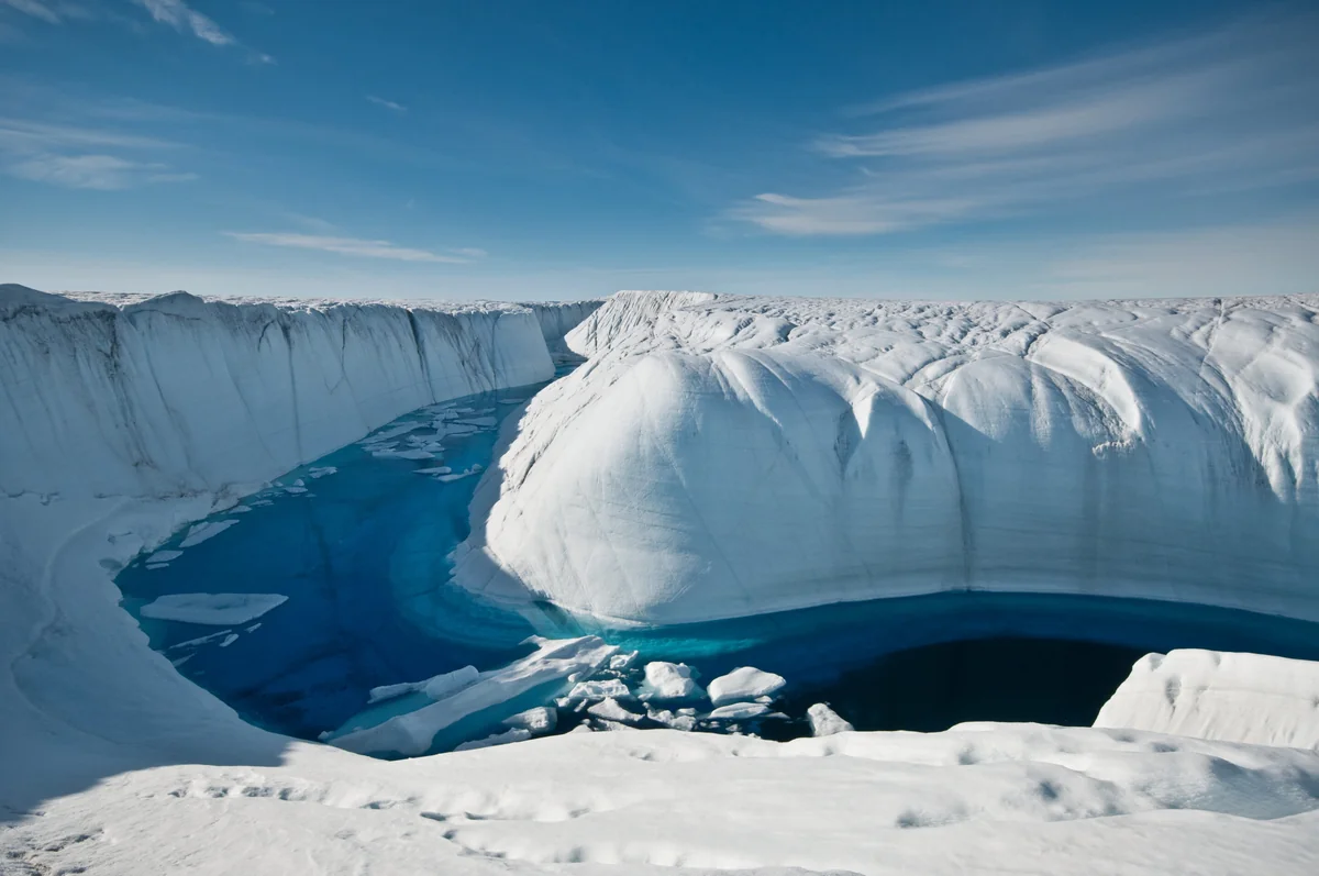 Greenland ice sheet melting rapidly
