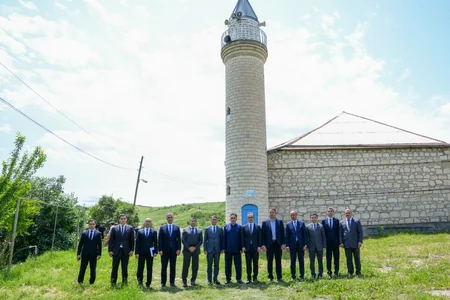 Ramin Məmmədov Qazaxda yerləşən dini ibadətgahların fəaliyyəti ilə tanış olub