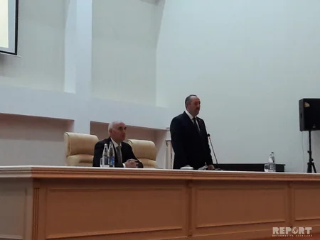 Azərbaycanda sınaq məqsədi ilə rəngli pambıq əkilib