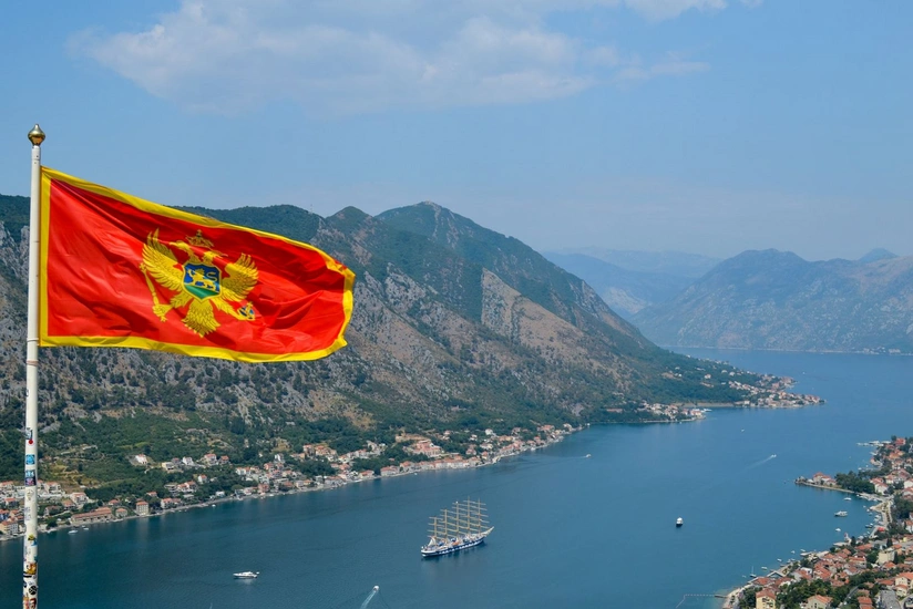 Montenegro relaxes entry rules for tourists