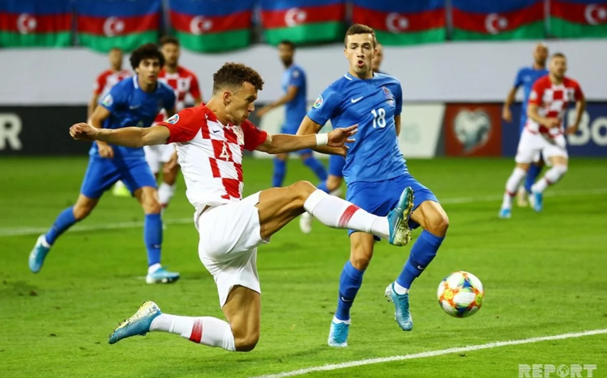 Millimizin daha bir futbolçusu Polşada çıxış edə bilər