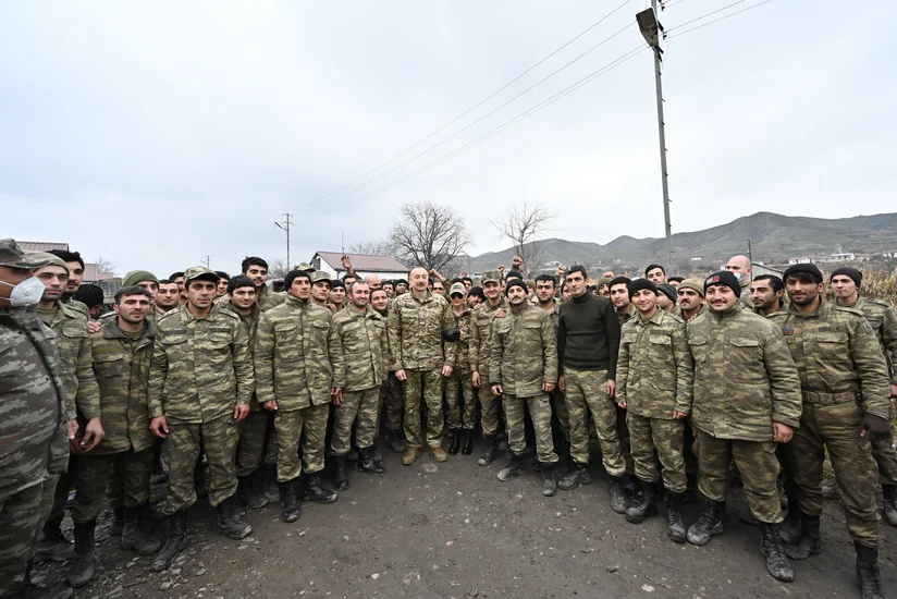 Azərbaycan Prezidentinin təşəbbüsü ilə hərbi xərclər artırılır