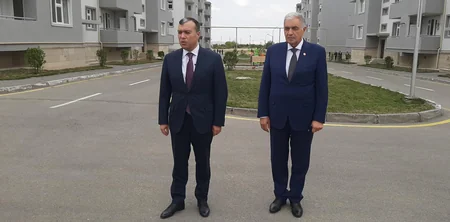 Сахиль Бабаев встретился с Нилай, потерявшей родителей в результате террора в Гяндже