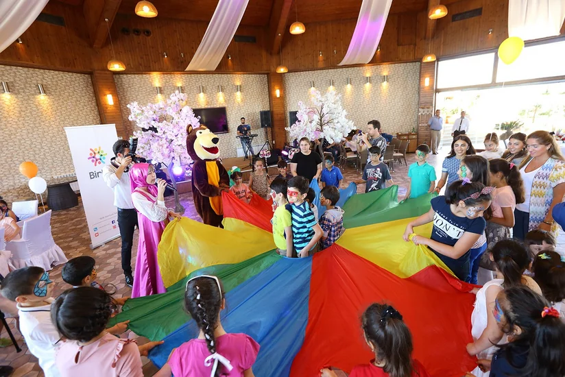 “Birlik” Xeyriyyə Təşkilatı uşaqlar üçün musiqili-əyləncəli tədbir təşkil edib