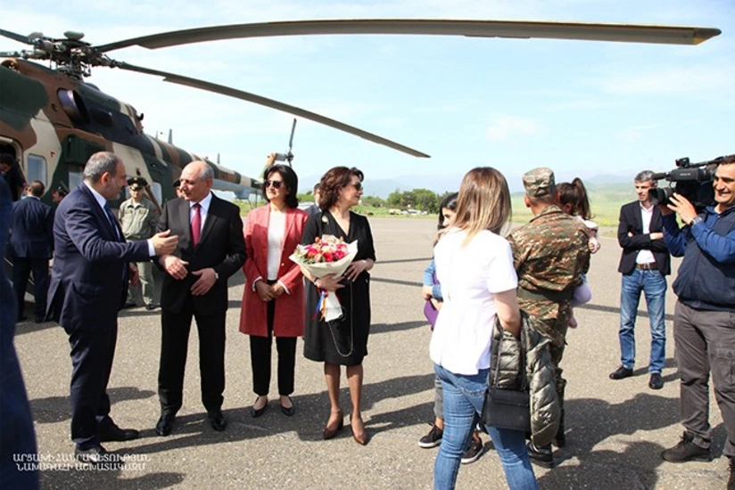 Paşinyan Qarabağa gəlib
