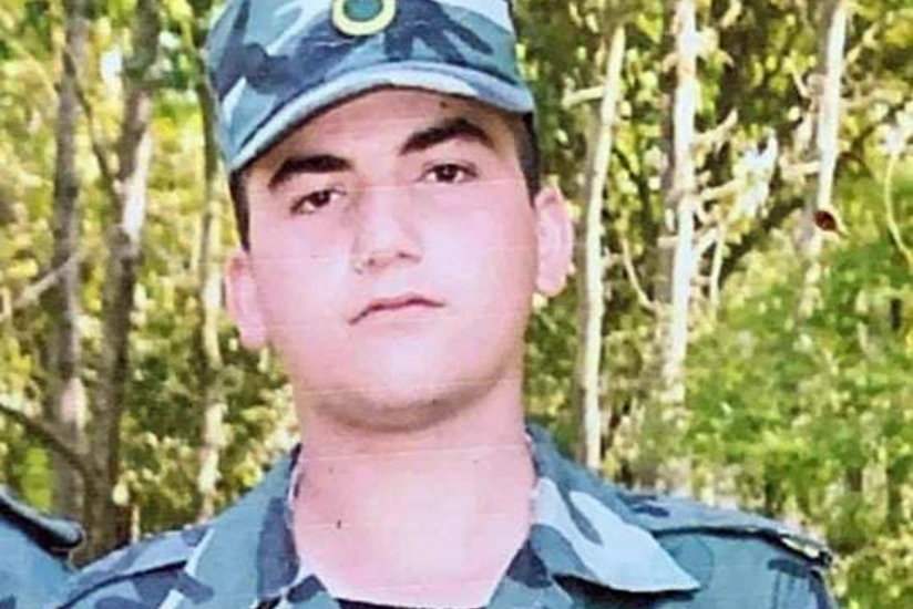 Həlak olan əsgər dəfn edildi - VİDEO - YENİLƏNİB-4