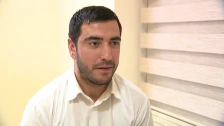 Bakıda məsciddə axundun iş otağından 1500 manat və 500 dollar oğurlanıb