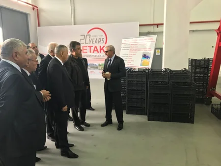 Milli Məclisin üzvləri Neftçala Sənaye Məhəlləsinin fəaliyyəti ilə tanış olublar