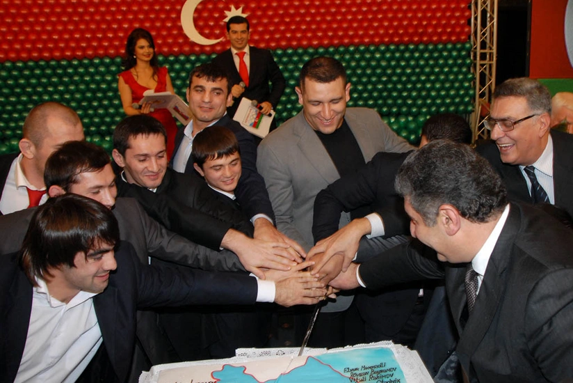 Elnur Məmmədli: Azad Rəhimov evdən yox, eldən getdi - XATİRƏLƏR
