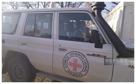 В Ханкенди беспрепятственно проехали автомобили МККК
