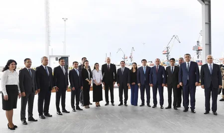 Prezident İlham Əliyev Bakı Beynəlxalq Dəniz Ticarət Limanı Kompleksinin açılışında iştirak edib - YENİLƏNİB