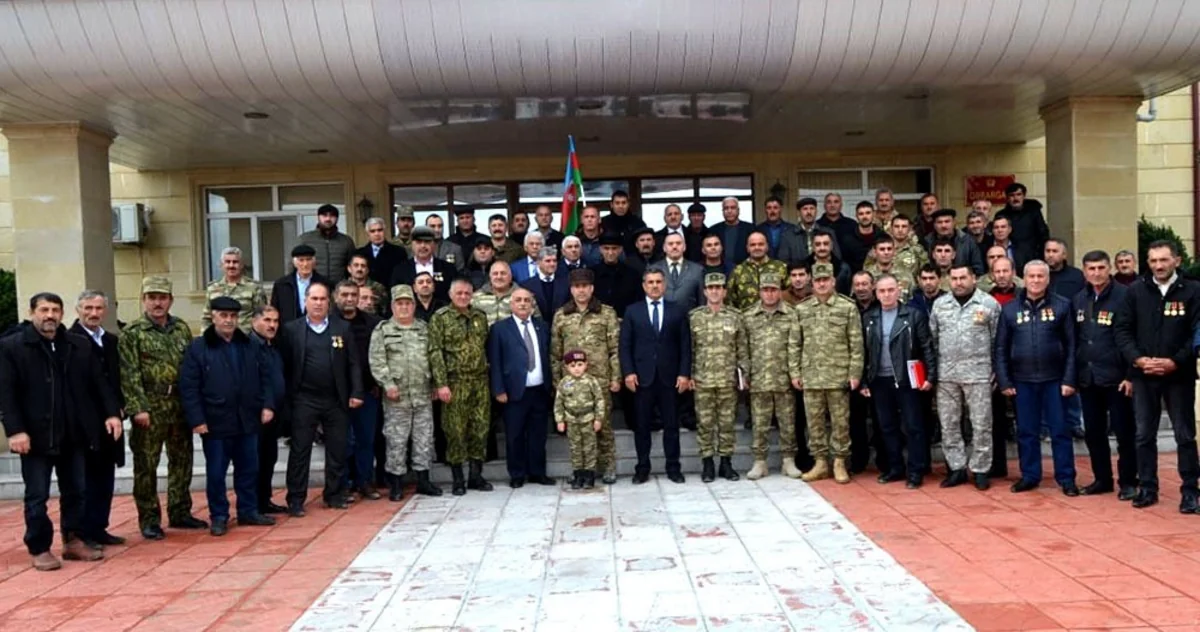 Hərbi hissədə görüş keçirilib
