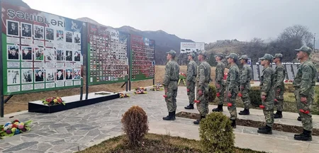 Aprel döyüşlərinin 9-cu ildönümü qeyd olunub