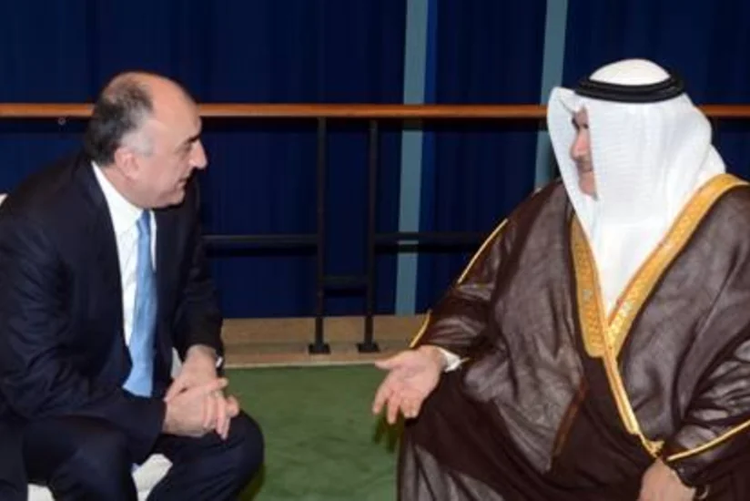 Elmar Məmmədyarov Bəhreyndən olan həmkarı ilə görüşüb