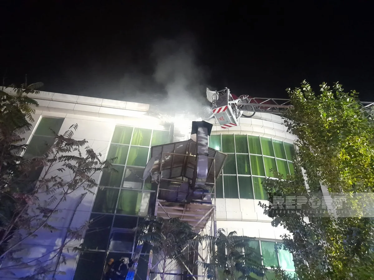 FHN: Naxçıvanda restoranda yanğın olub, 260 nəfər təxliyə edilib, xəsarət alan yoxdur - YENİLƏNİB
