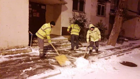 Bakının küçə və prospektləri gecə qardan təmizlənib