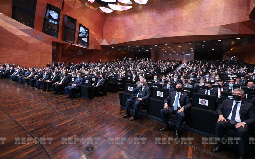 Bakıda 25-ci Beynəlxalq Biznes Forum keçirilir