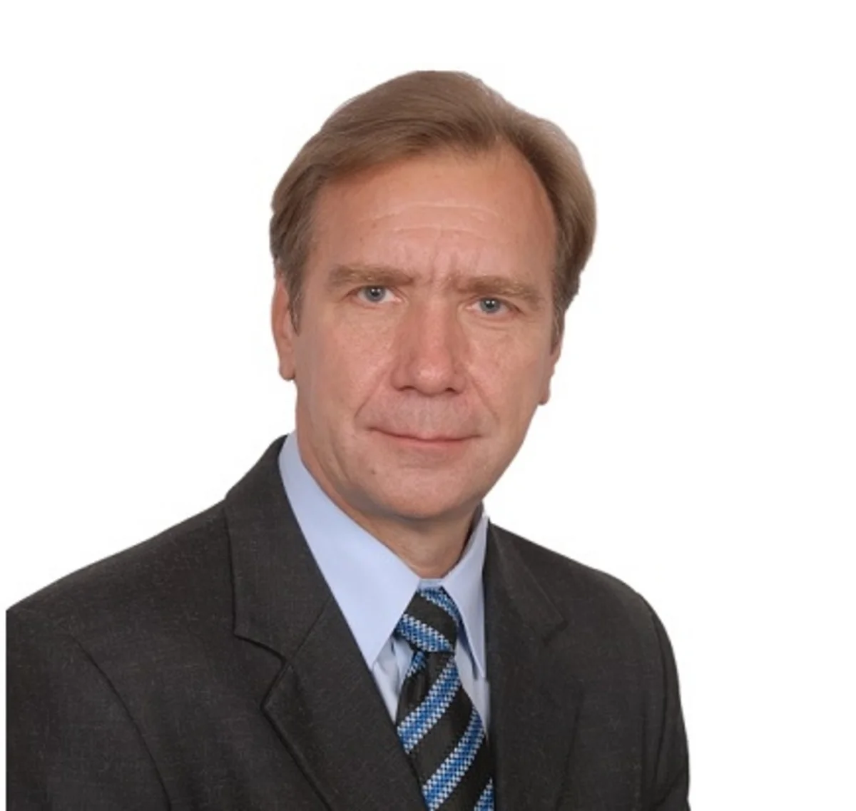 Yuri Yakovlev: Bank ilin sonuna kimi problemlərini həll edəcək