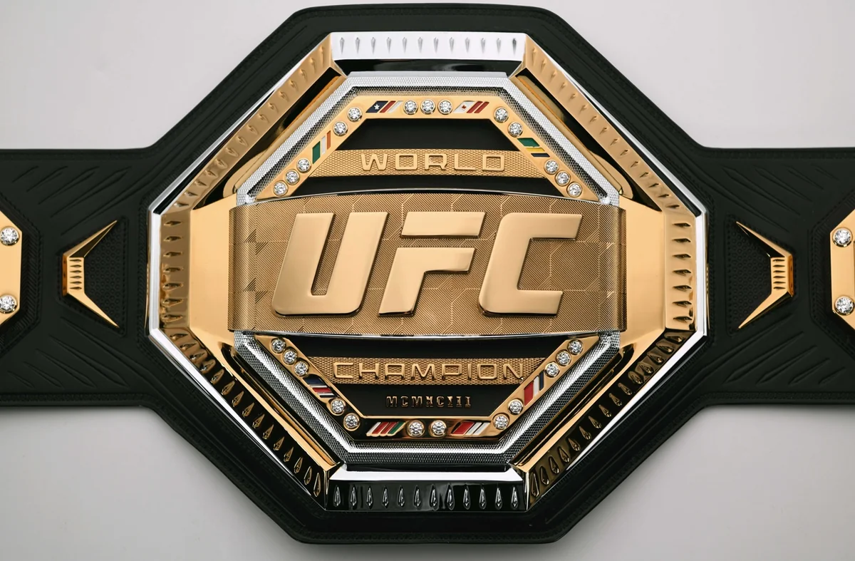 UFC tarixinin ən yaxşı döyüşçülərinin adları açıqlanıb