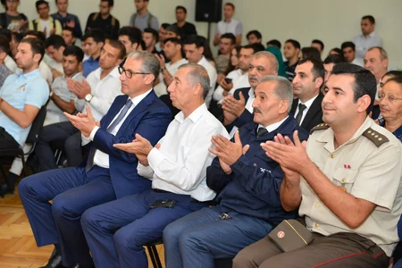 Azərikimya İB-də Neftçilər gününə həsr olunmuş “Xəmsə” bilik yarışı keçirilib