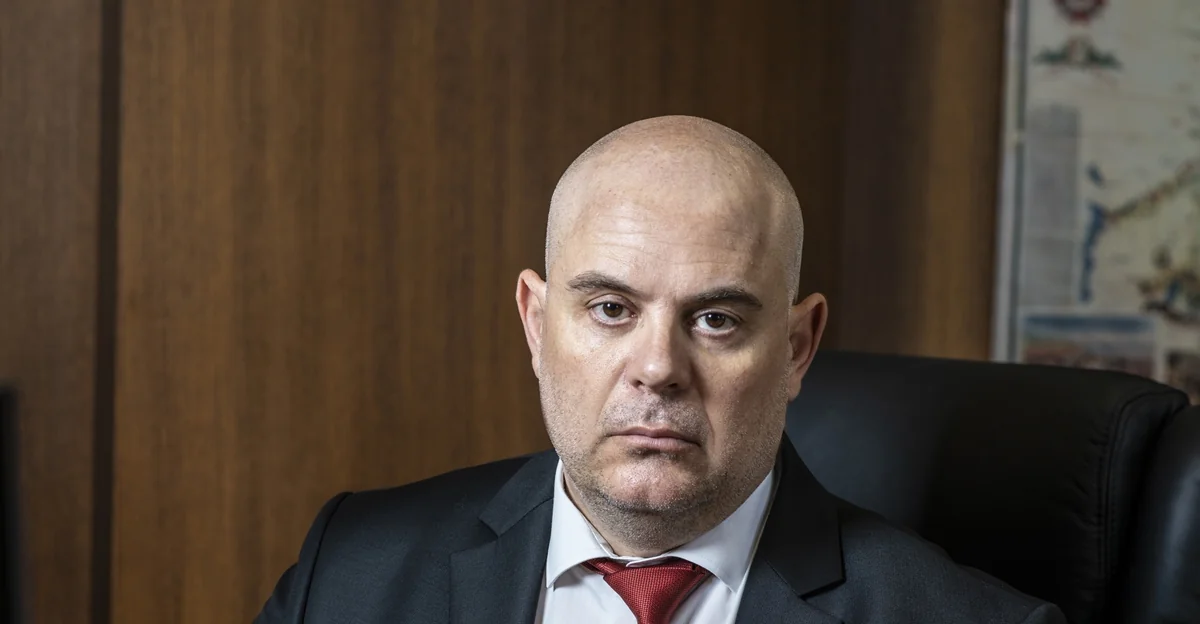 Bolqarıstan baş prokurorunun kortejinin keçdiyi yolda partlayış olub