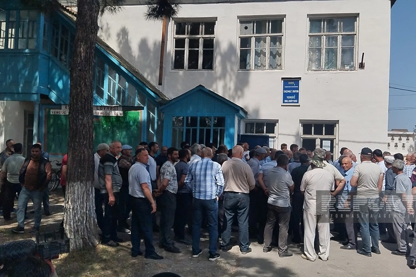 Xaçmazda bağlar və tərəvəz sahələri susuz qalıb, məmurlar düzələcək deyir