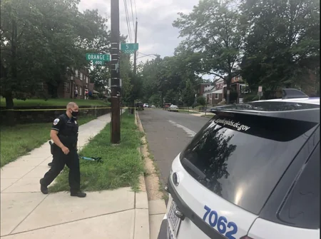 ABŞ-da polis afroamerikalını güllələdi