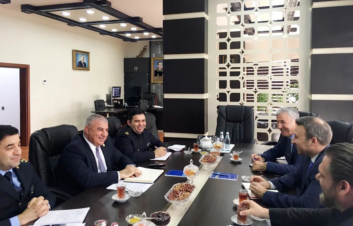 ABŞ və Azərbaycan rəsmiləri narkotik vasitələrin qanunsuz döviyyəsinə qarşı mübarizədə gələcək əməkdaşlığı müzakirə ediblər