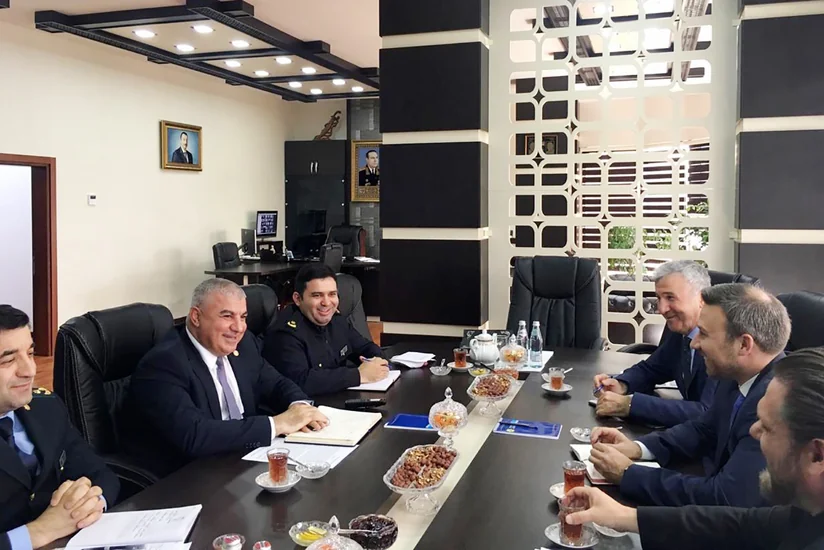 ABŞ və Azərbaycan rəsmiləri narkotik vasitələrin qanunsuz döviyyəsinə qarşı mübarizədə gələcək əməkdaşlığı müzakirə ediblər