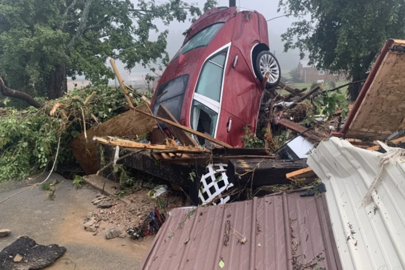 В Теннесси более 20 человек погибли из-за наводнения