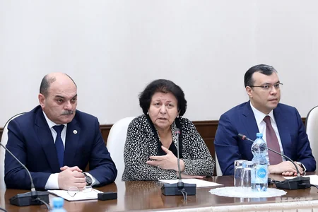 Nazir Qarabağ müharibəsi iştirakçıları və şəhid ailələri ilə görüş keçirir
