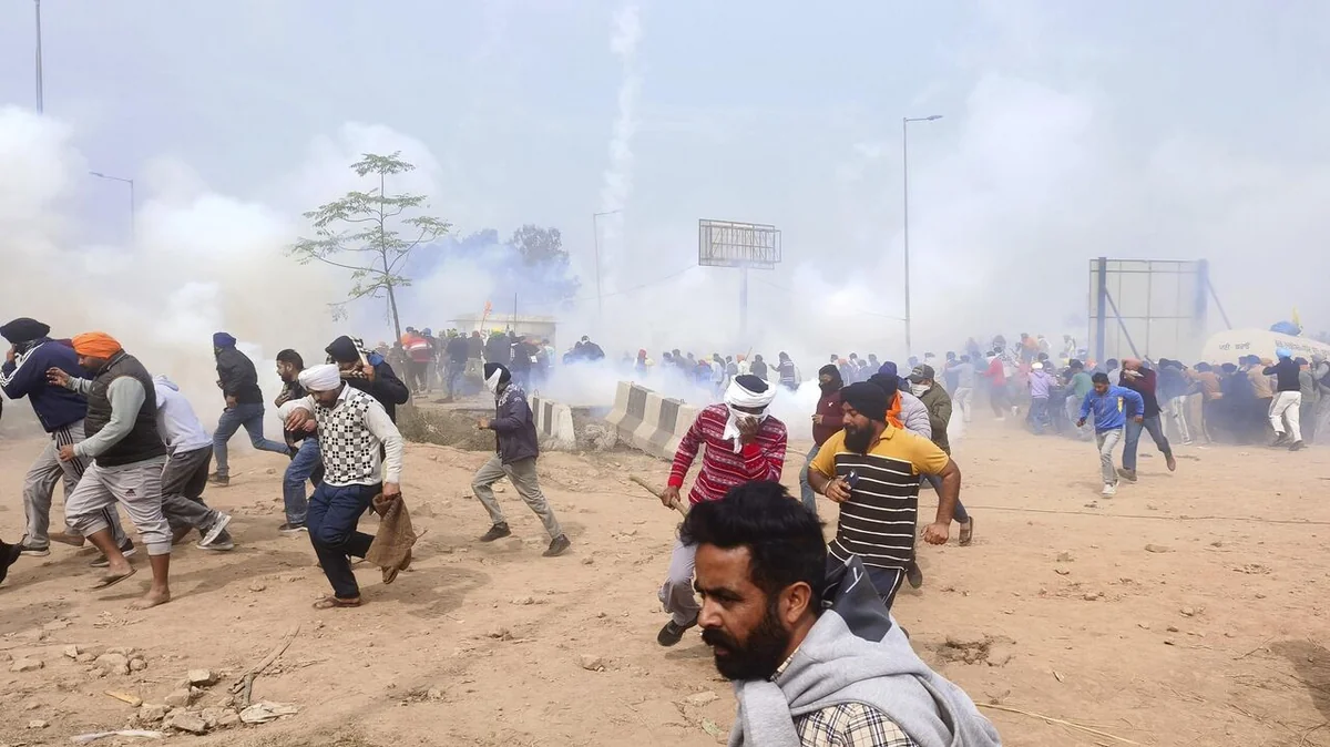 Hindistanda fermerlər altı ay davam edəcək etiraz aksiyaları keçirəcək