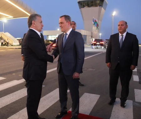 Özbəkistan Prezidenti Şavkat Mirziyoyevin Azərbaycana səfəri başa çatıb