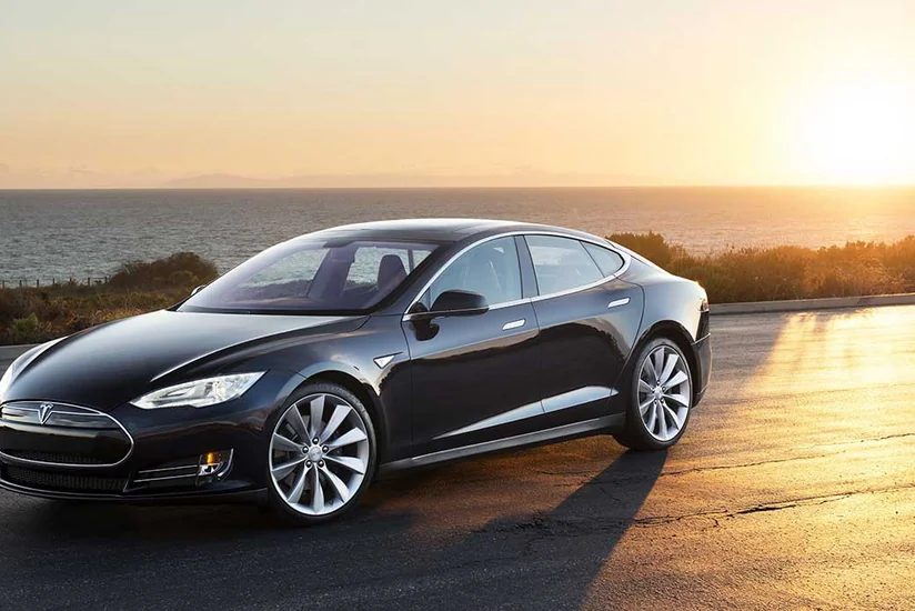 Tesla обогнала по стоимости Ford и приблизилась к GM