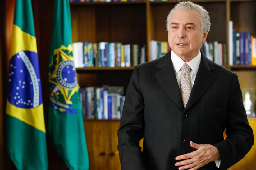Braziliya prezidenti sənədlərlə əlaqədar pensiyadan məhrum olub