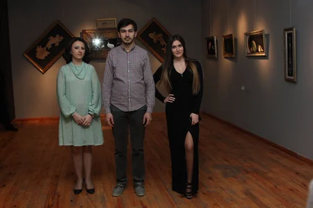 Bakıda “İpəkdə yaşayan izlər” sərgisi keçirilib - FOTO