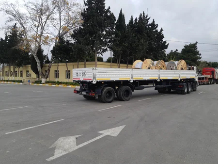 “Azərişıq” Xırdalanda elektrik enerjisi şəbəkəsini yeniləyir