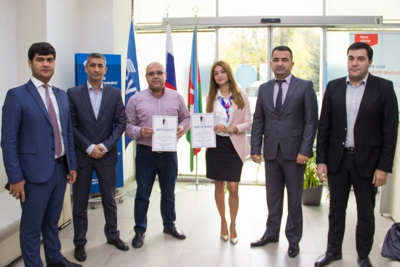 Банк ВТБ (Азербайджан) поздравил победителя акции Новое поколение выбирает Contact