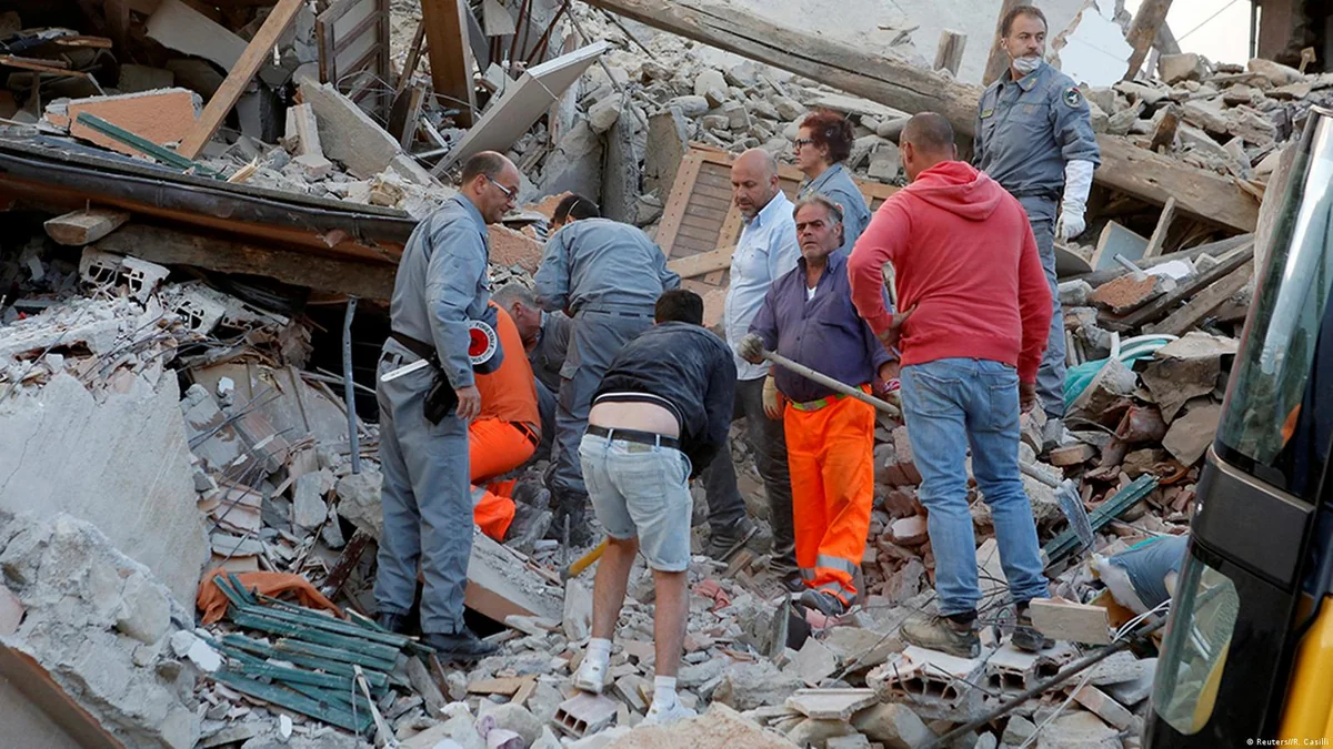 32 rescued from rubble in Türkiye’s Malatya