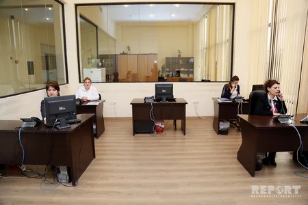 Zeynəb Xanlarovanın zəng etdiyi, İlqar Mikayıloğlunun əsəbləşdiyi, Tolikin hədələdiyi operatorlar - REPORTAJ