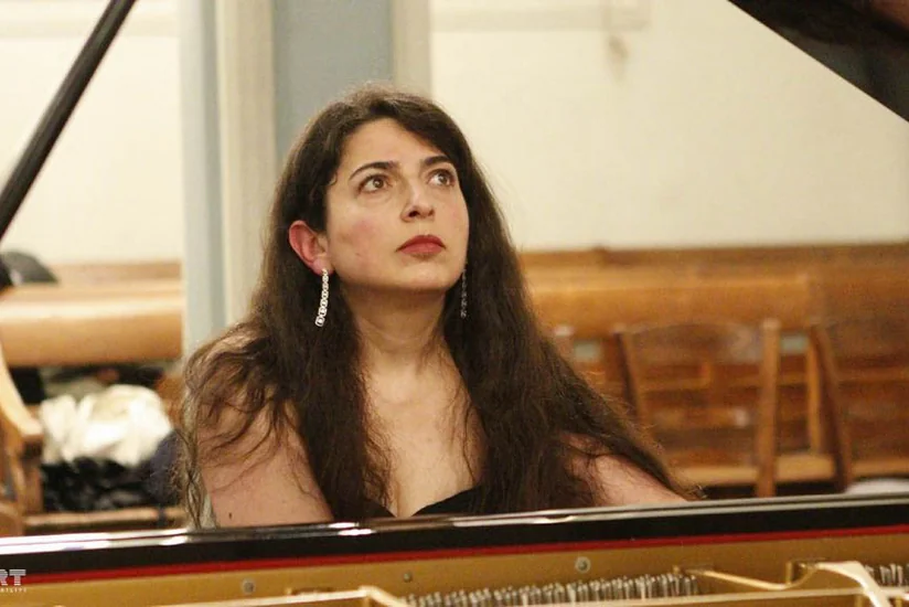 Parisdə azərbaycanlı pianoçunun konserti keçirilib - FOTO