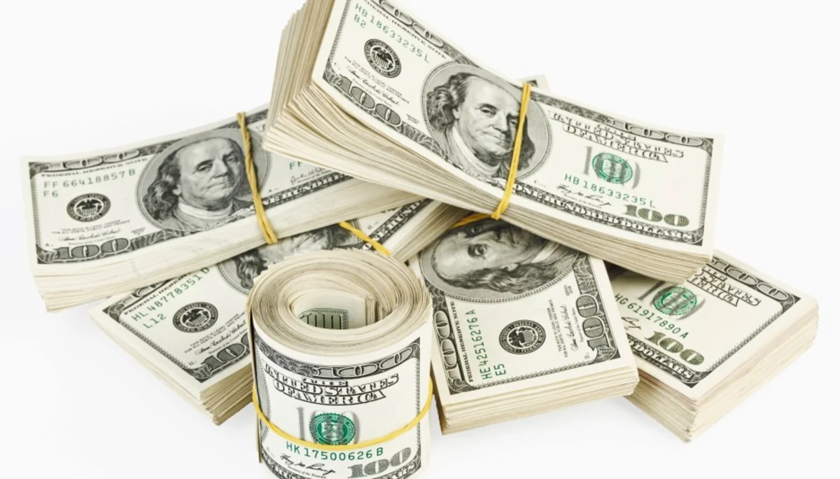 ЦБА: Завтра курс доллара составит 1,7369 AZN/USD