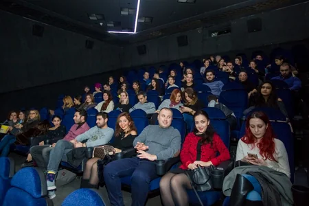 “Viktoriya və Abdul” premyerasından 3 gün öncə “CinemaPlus”da nümayiş olunub