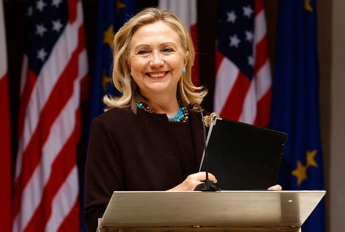 CNN: Hillari Klinton prezident seçkilərində iştirakını güman edir