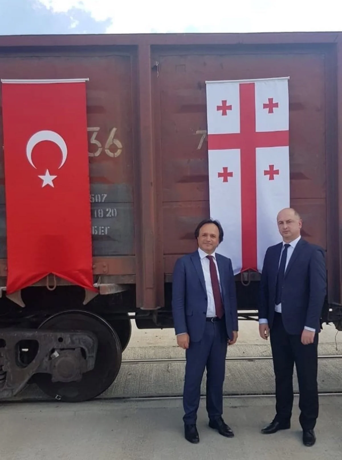 Türkiyədən Gürcüstana BTQ vasitəsilə yük daşımalarına başlanılıb