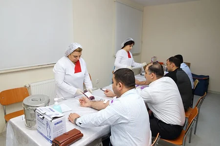 DTX-də “Qan ver, həyat bəxş et!” şüarı ilə qanvermə aksiyası keçirilib