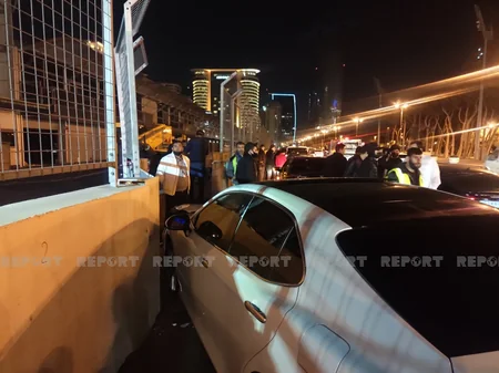 Bakıda üç avtomobil toqquşub - VİDEO