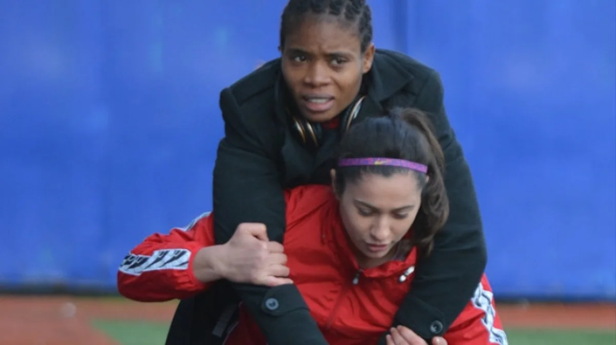 Azerbaijani footballer carried injured rival on her back
