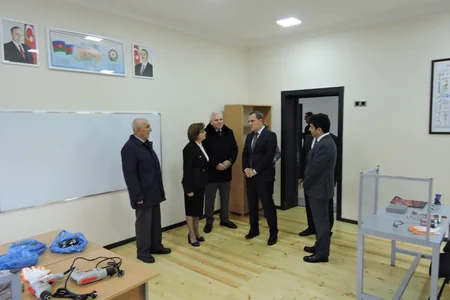 Təhsil naziri Şəkidə məktəb açılışında iştirak edib