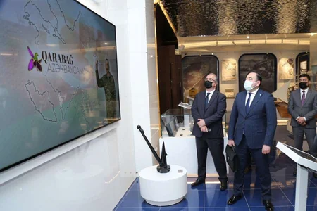 Rauf Vəliyev Türkiyə və Özbəkistan nümayəndə heyətləri ilə görüşüb